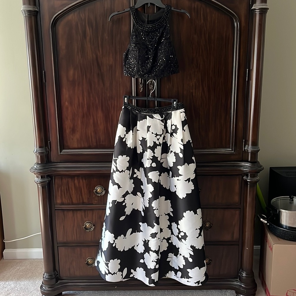 Two piece prom dress floral